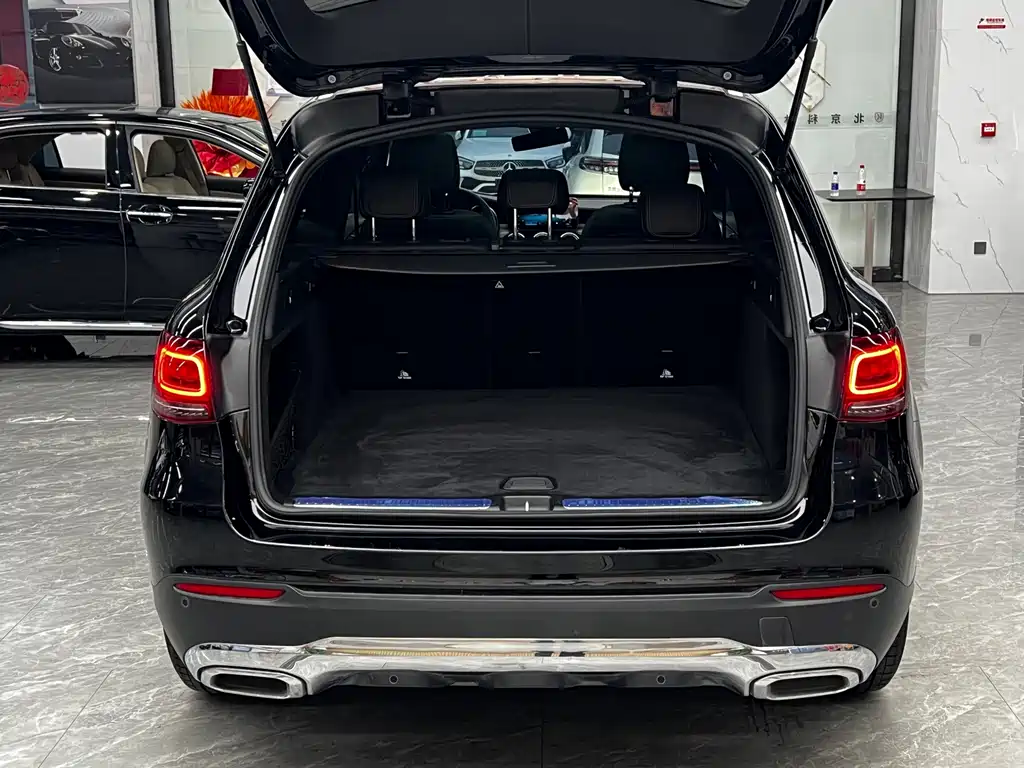 Mercedes-Benz GLC 2020 — фото 28