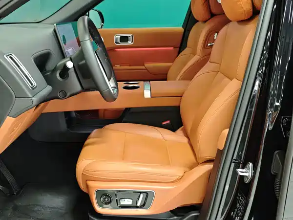 Li Auto L7 2025