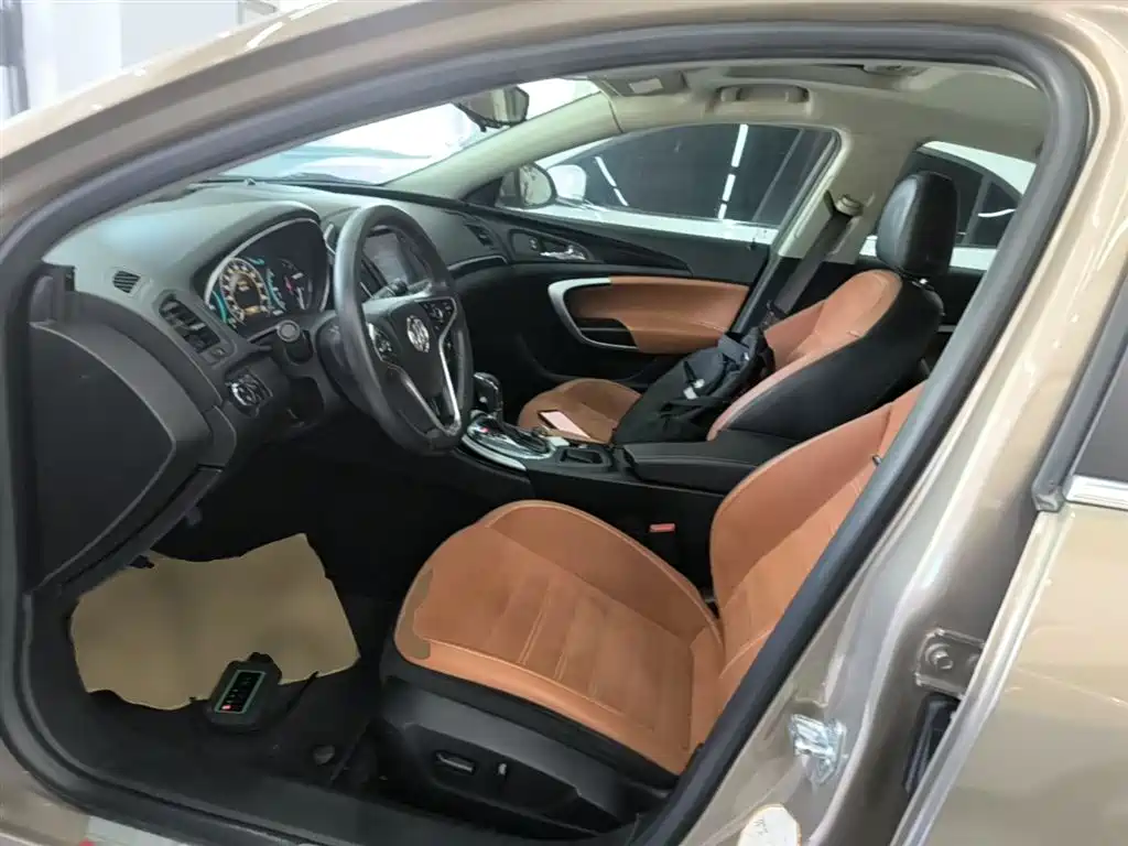 Buick Regal 2017 — фото 15