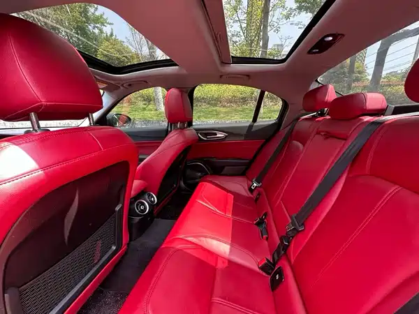 Alfa Romeo Giulia Juliet 2017