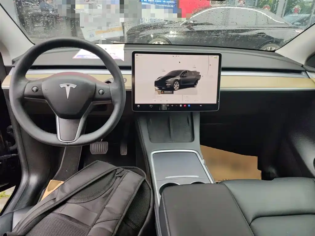 Tesla Model Y 2023 — фото 10