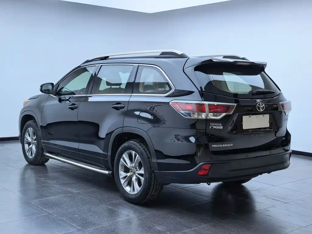 Toyota Highlander 2016 — фото 4