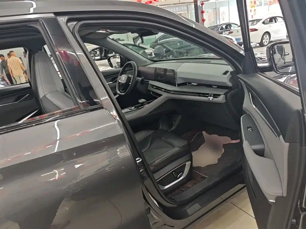 Changan CS75 PLUS 2022 — фото 25