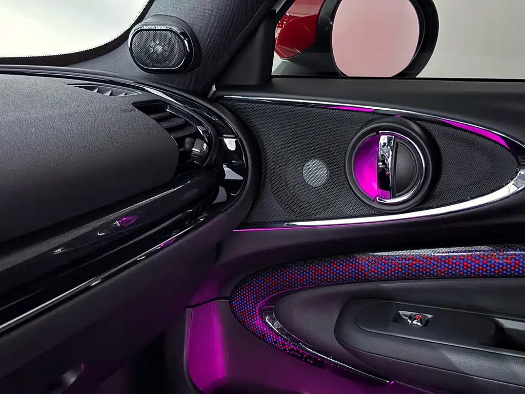 MINI JCW CLUBMAN 2022 — фото 10