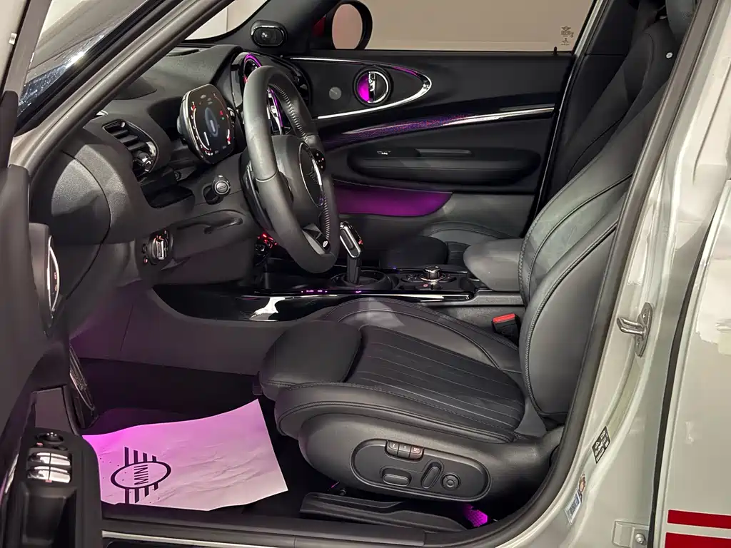 MINI JCW CLUBMAN 2022 — фото 12