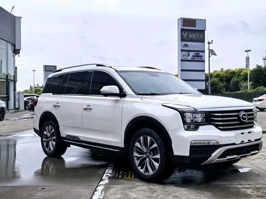 GAC Trumpchi GS8 2018 — фото 3