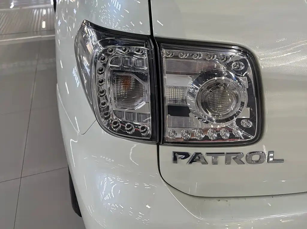 Nissan Patrol 2019 — фото 14