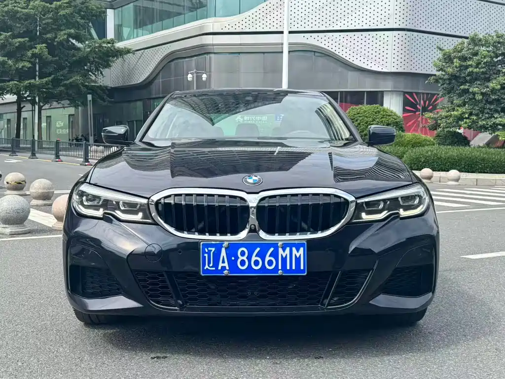 BMW 3 Series 2021