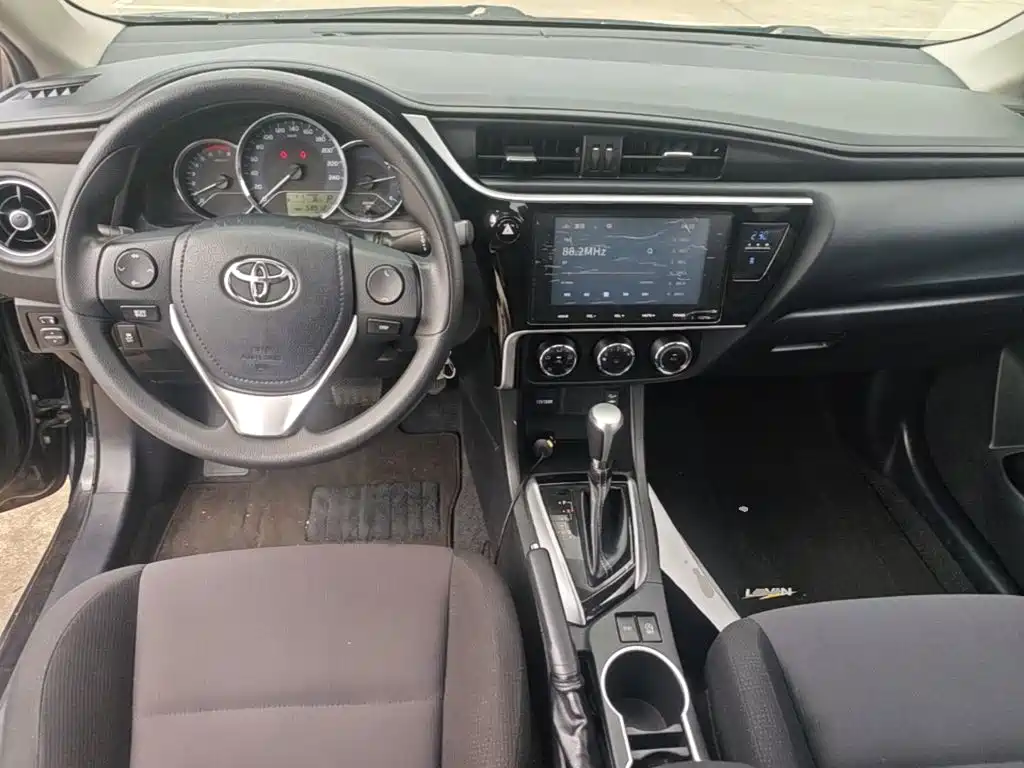 Toyota Levin 2017 — фото 10
