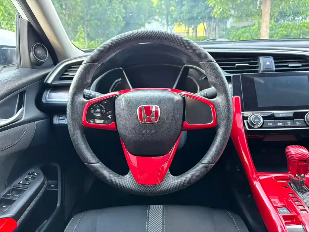Honda Civic 2021 — фото 27