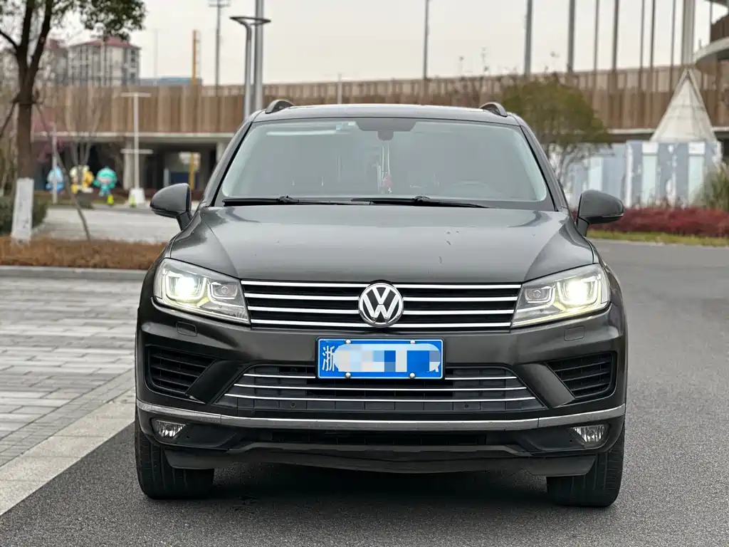 Volkswagen Touareg 2016 — фото 2