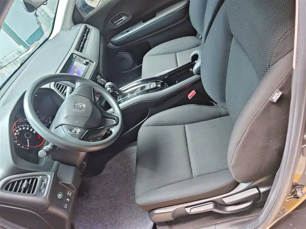 Honda Vezel 2017 — фото 15