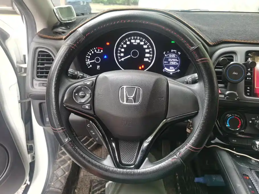 Honda Vezel 2020 — фото 15