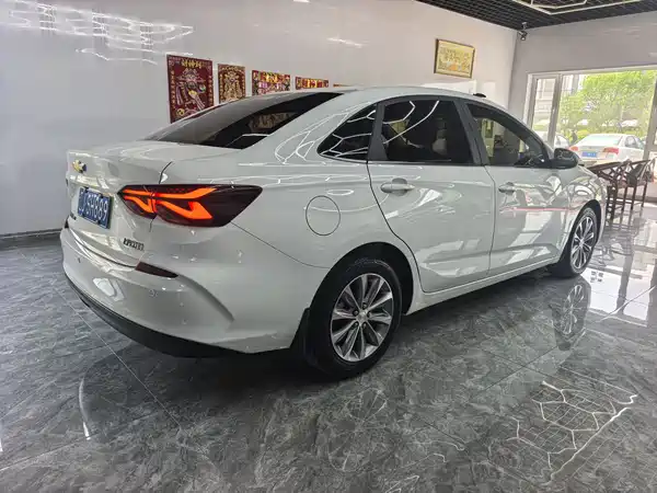 Chevrolet Monza 2022