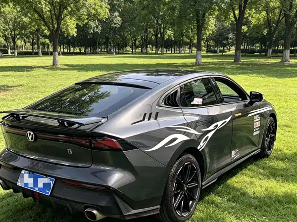 Changan UNI-V 2023