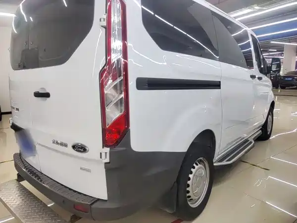 Ford Transit 2022