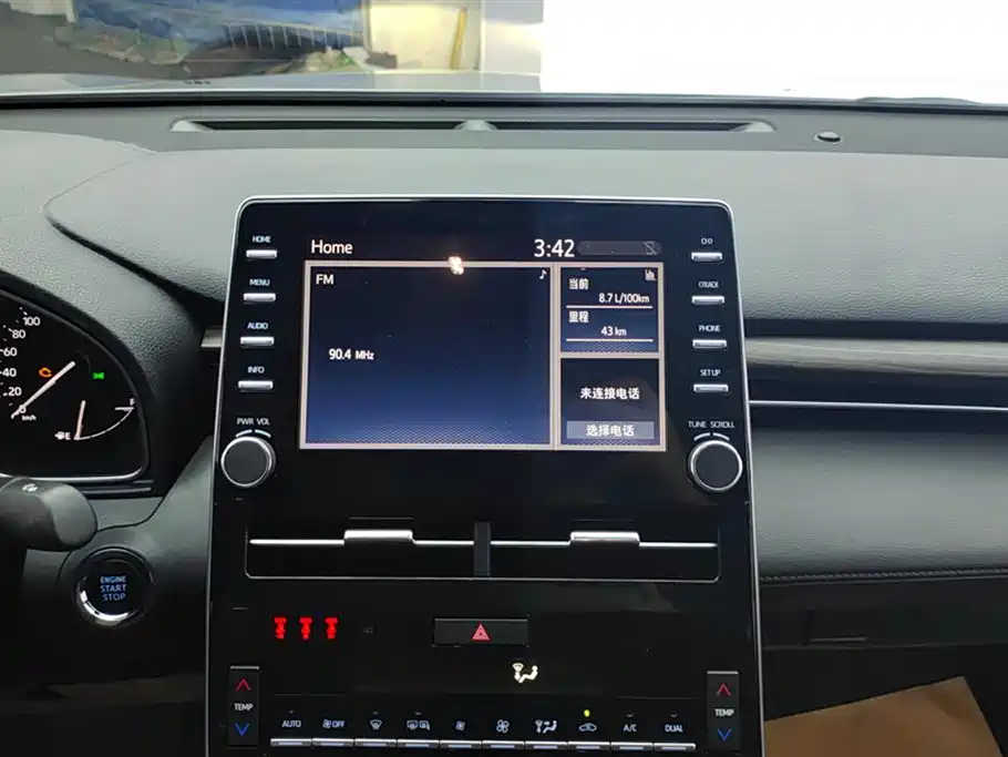 Toyota Avalon 2019 — фото 13