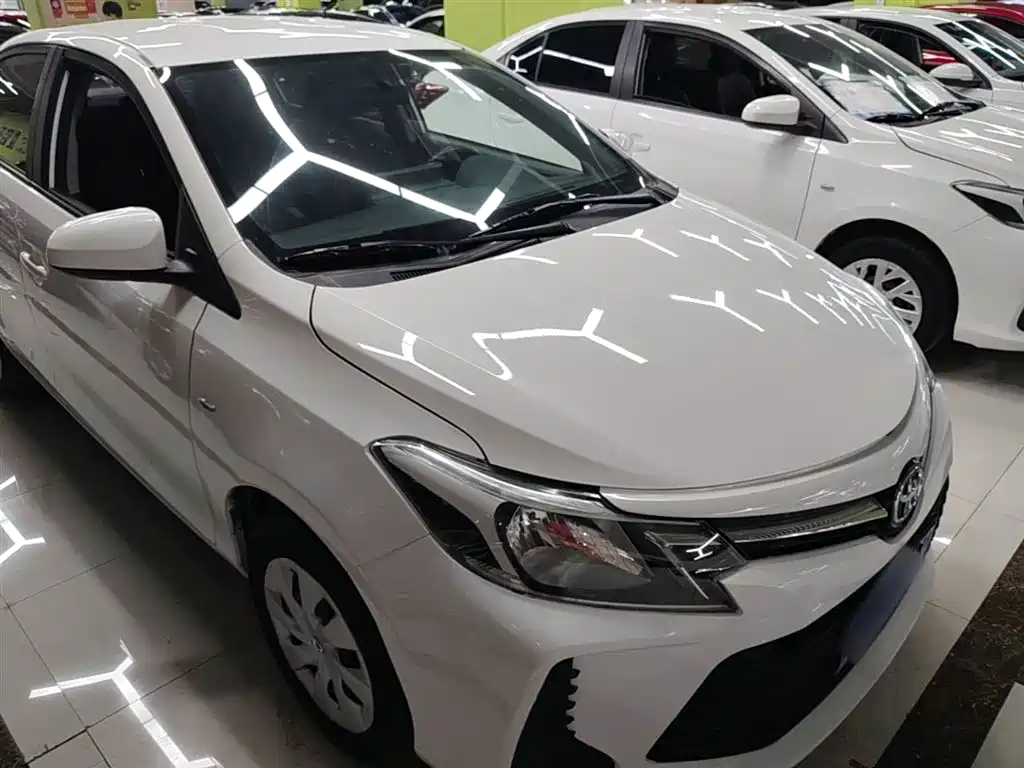 Toyota Vios 2021 — фото 4