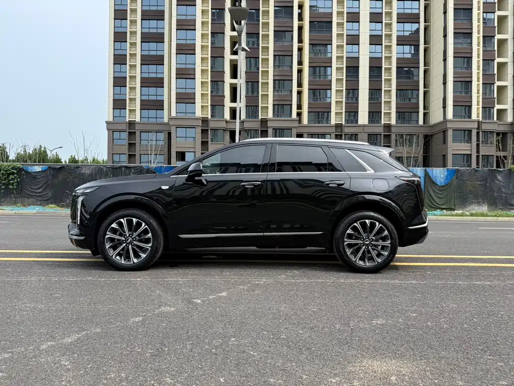 Cadillac XT5 2026 — фото 4