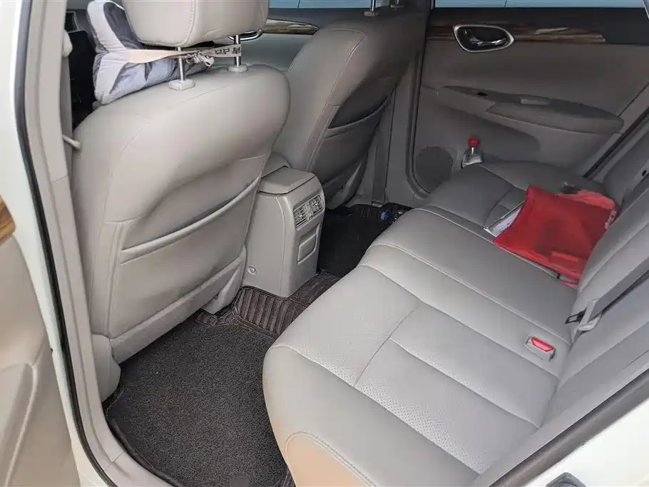 Nissan Sylphy 2015 — фото 11