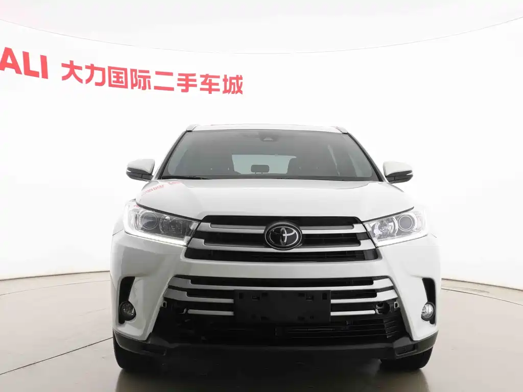 Toyota Highlander 2020