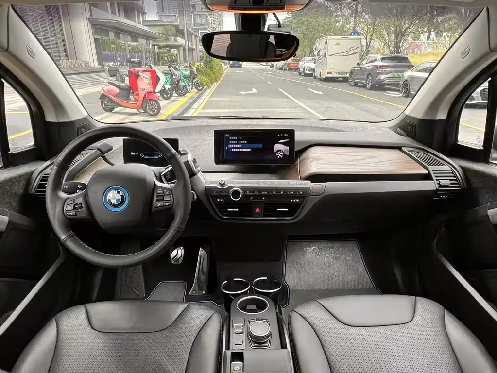 BMW i3 2020 — фото 9