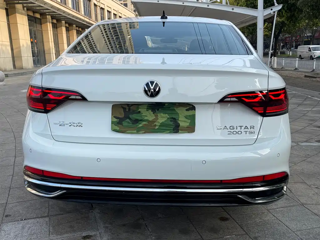 Volkswagen Sagitar 2023