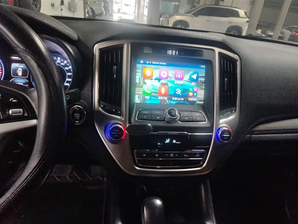 Changan CS95 2018 — фото 13