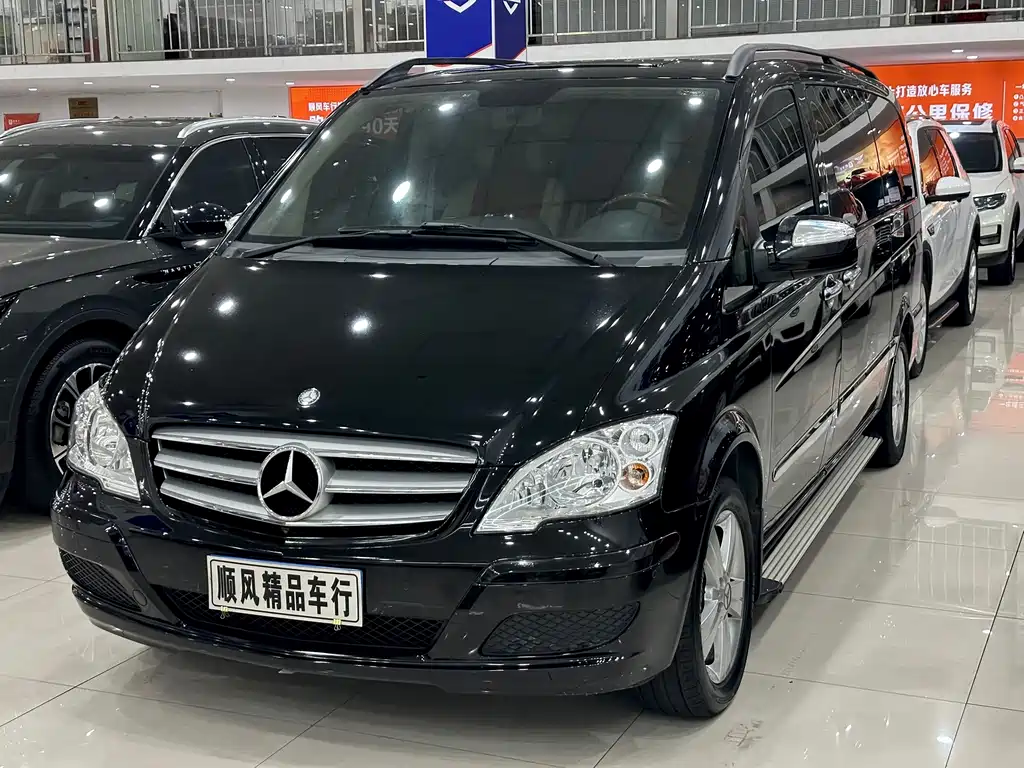 Mercedes-Benz Viano 2015 — фото 29