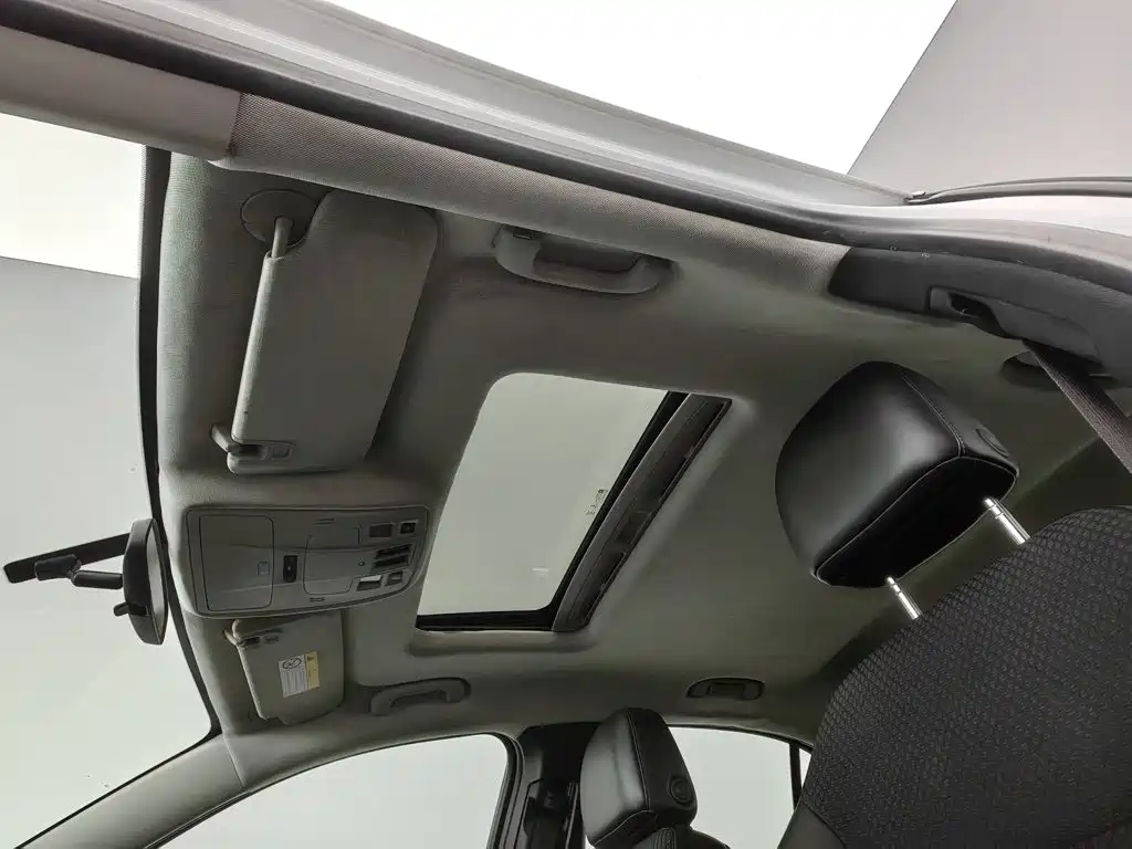 Chevrolet Malibu 2014 — фото 14