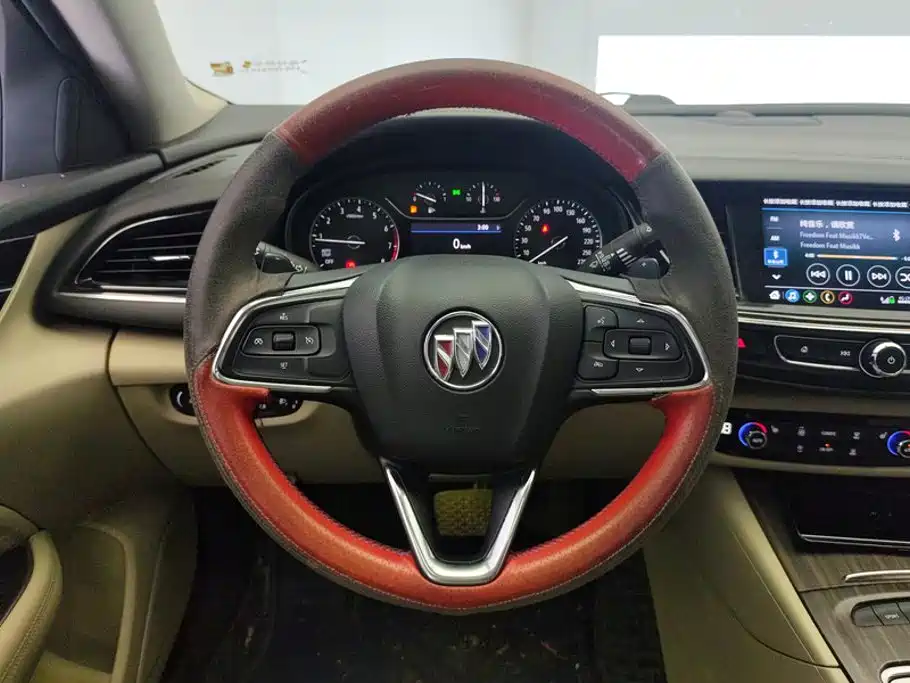 Buick Regal 2022 — фото 15