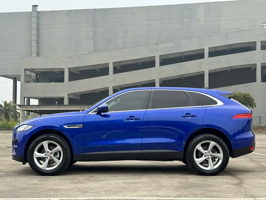 Jaguar F-PACE 2020 — фото 4