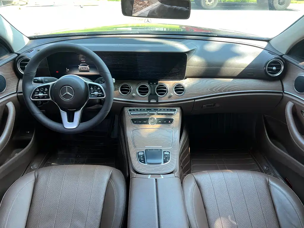 Mercedes-Benz E-Class 2019