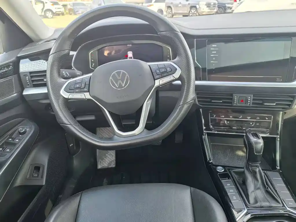 Volkswagen Passat 2023 — фото 6