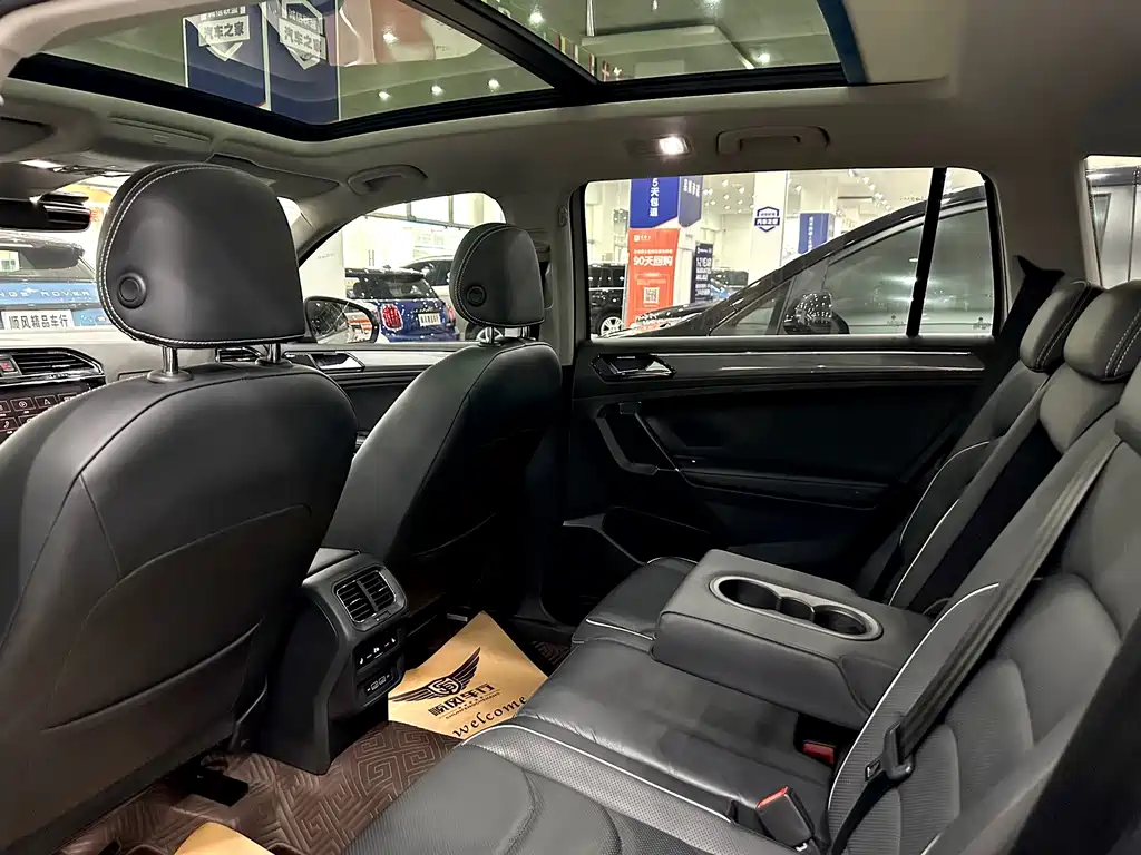 Volkswagen Tiguan L 2019 — фото 25