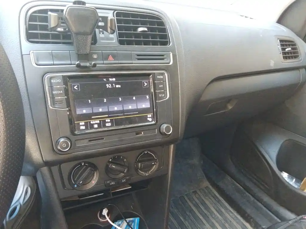 Volkswagen Polo 2016