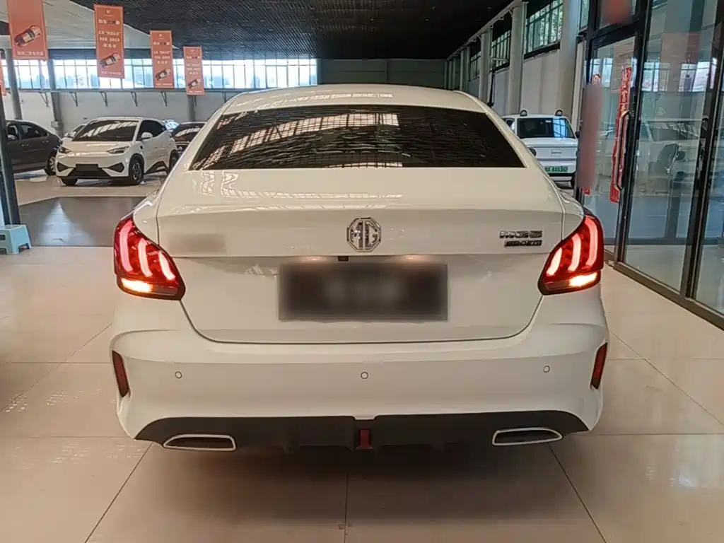 MG MG5 2022