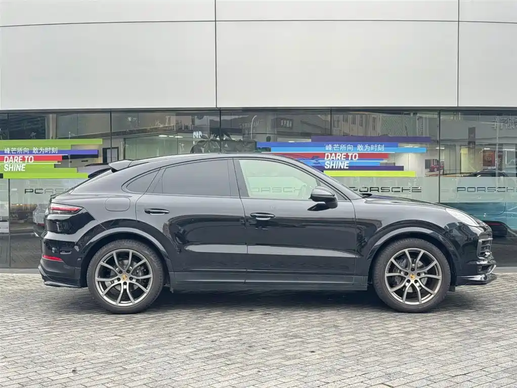 Porsche Cayenne 2020