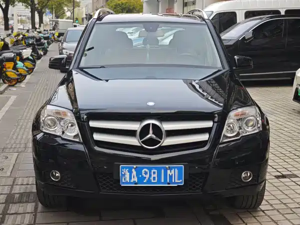Mercedes-Benz GLK-Class 2011