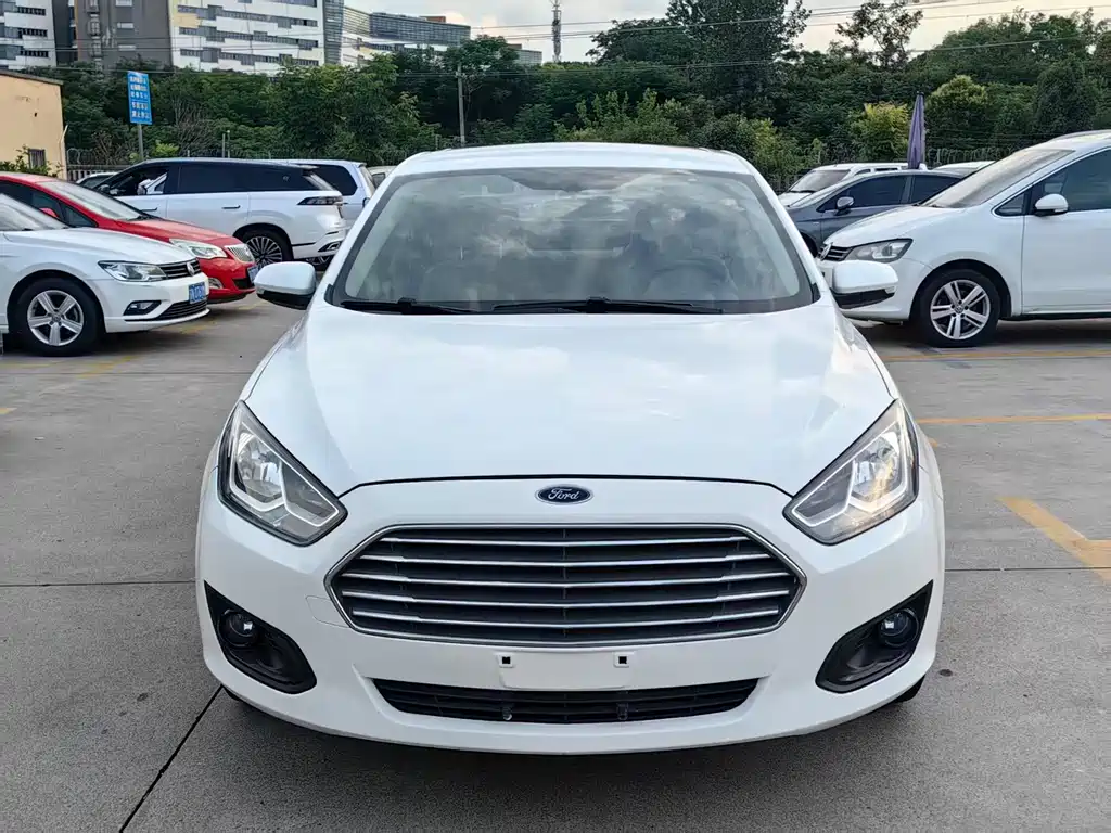 Ford Escort 2016