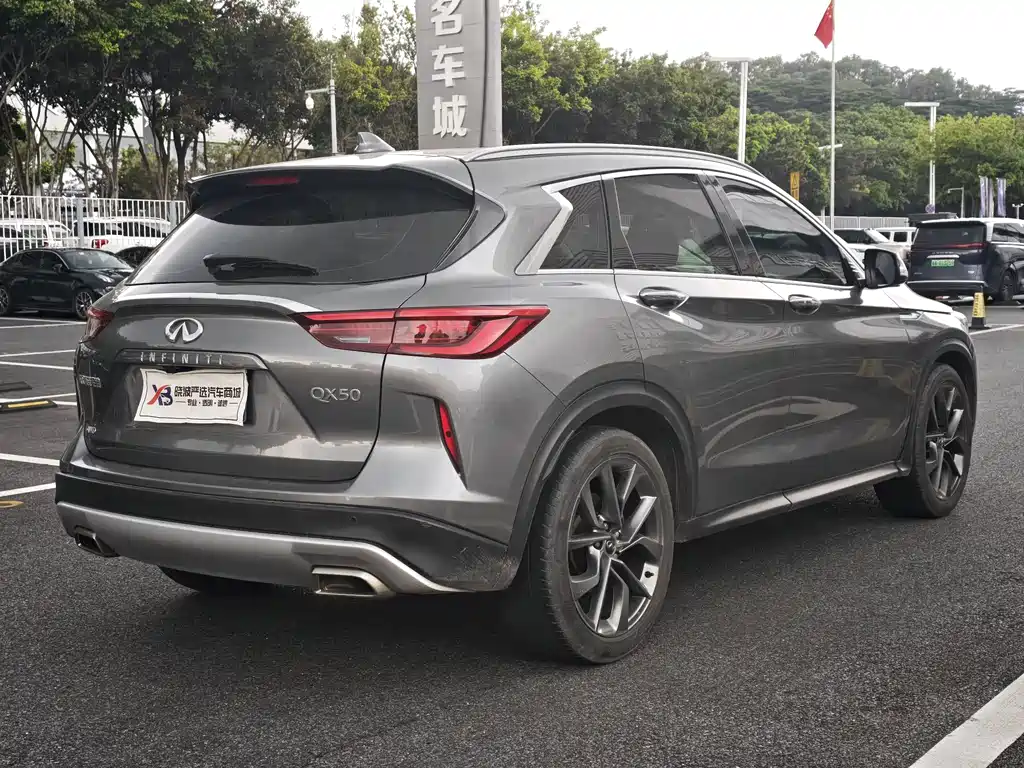 Infiniti QX50 2018 — фото 21