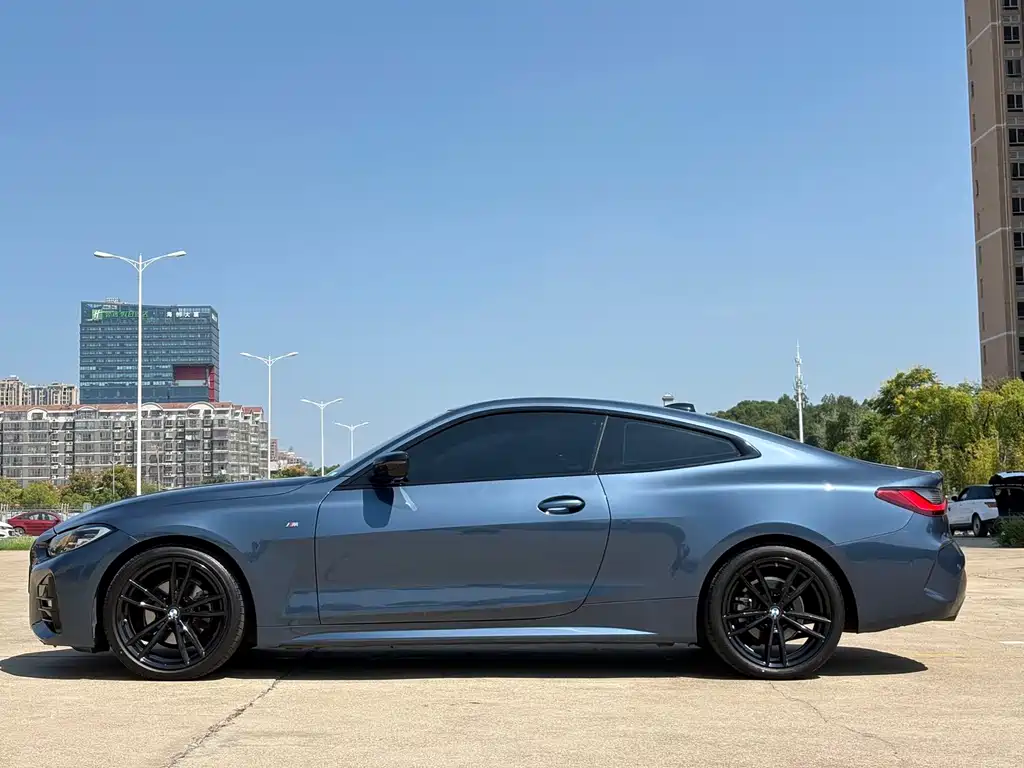 BMW 4 Series 2022 — фото 12