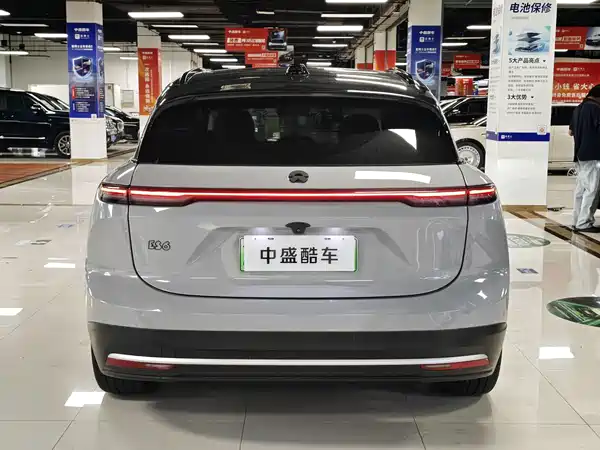NIO ES6 2025