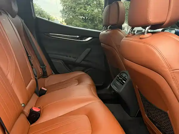 Maserati Ghibli 2017