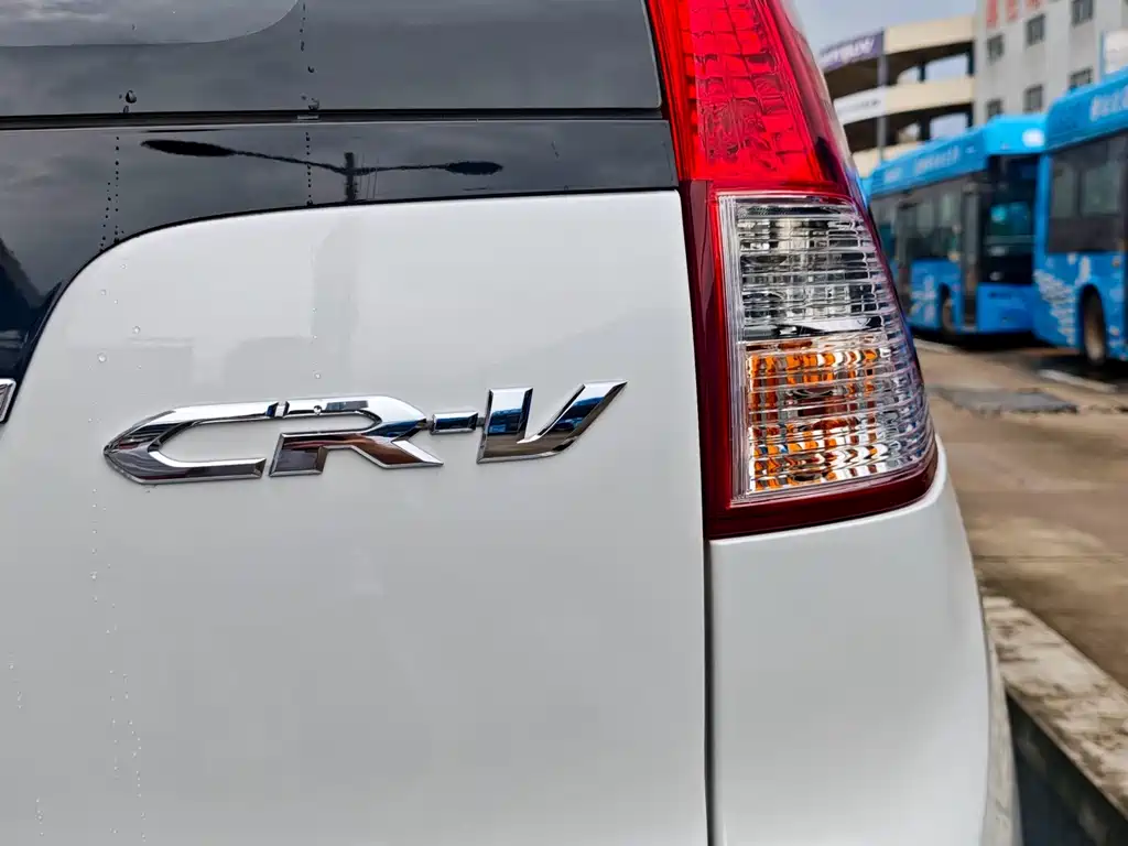 Honda CR-V 2015 — фото 12