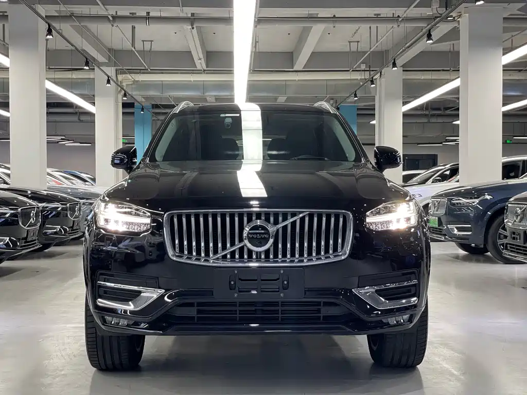 Volvo XC90 2019 — фото 2