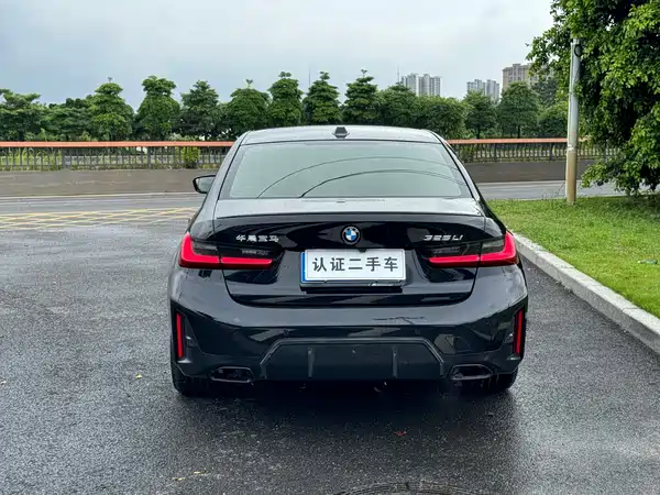 BMW 3 Series 2023