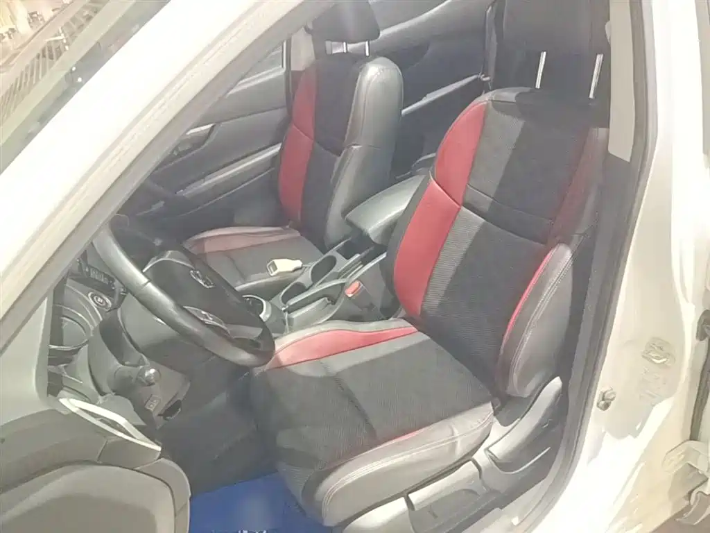 Nissan Qashqai 2017 — фото 15