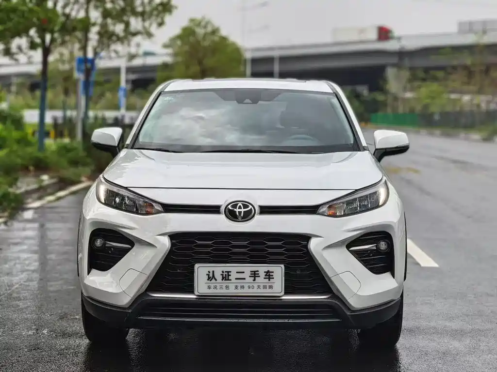 Toyota Wildlander 2022 — фото 2
