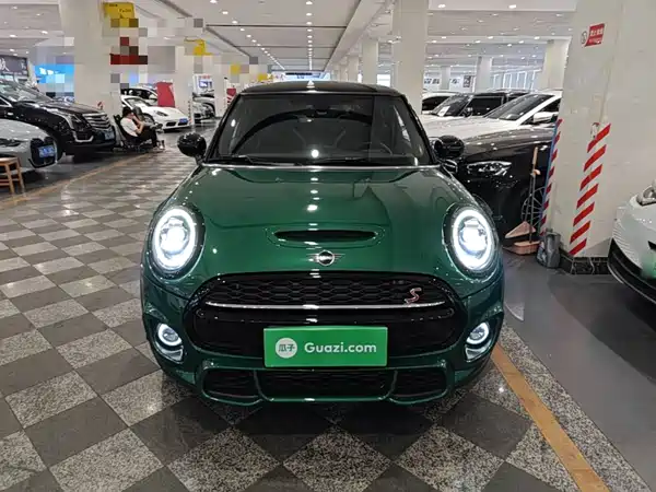 MINI 2021